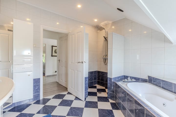 Foto 29 van Hoofdweg 6