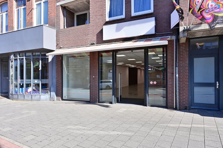 Stationsstraat 30