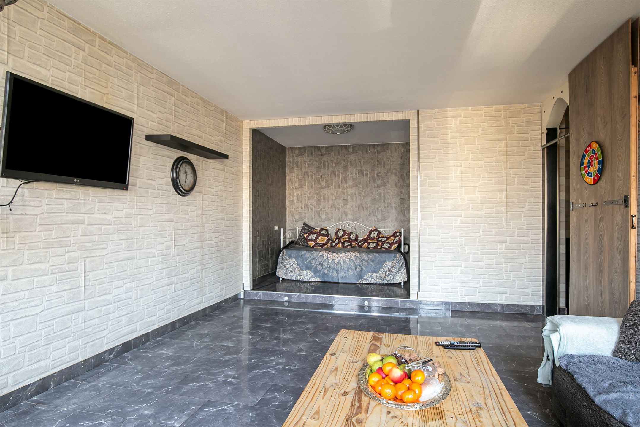 Foto 12 van John Rädeckerkade 57