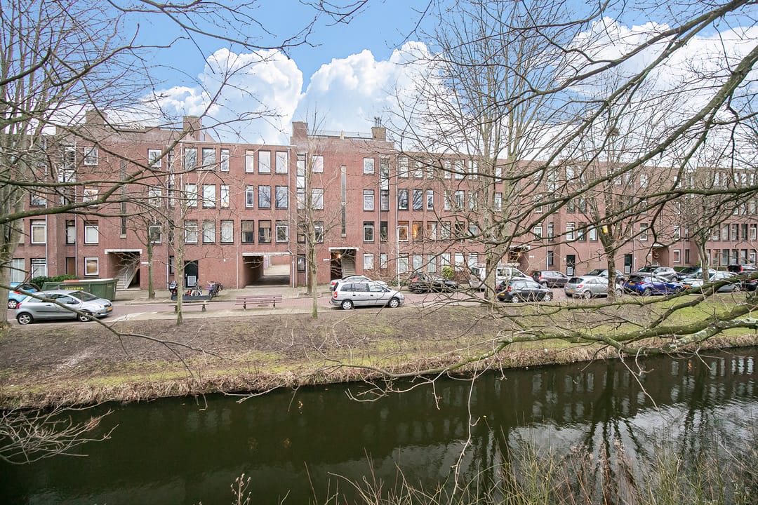 Foto 26 van John Rädeckerkade 57