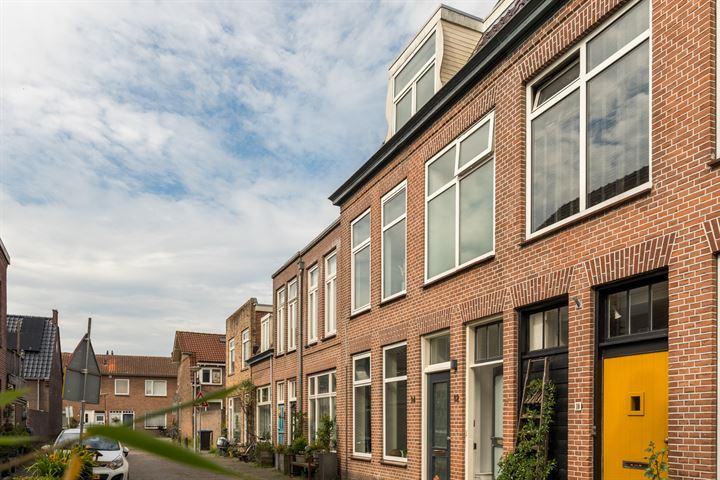 View photo 30 of Grensstraat 12