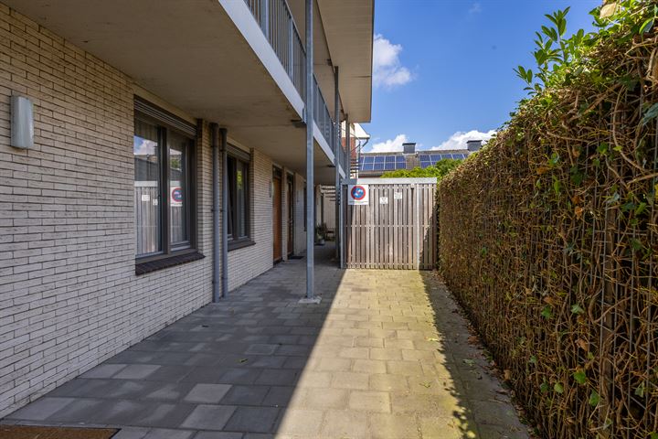 Bekijk foto 2 van Karstraat 30-A