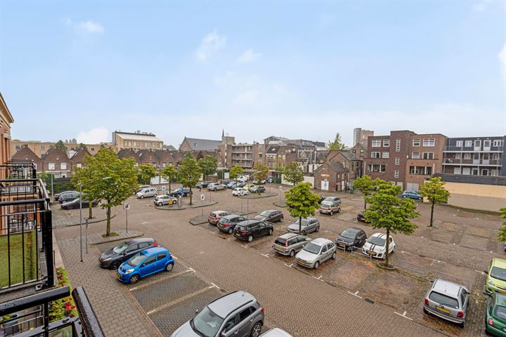 Bekijk foto 21 van Kluisstraat 66