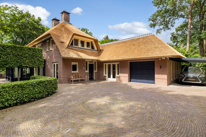 Foto 2 van Dennenweg 2