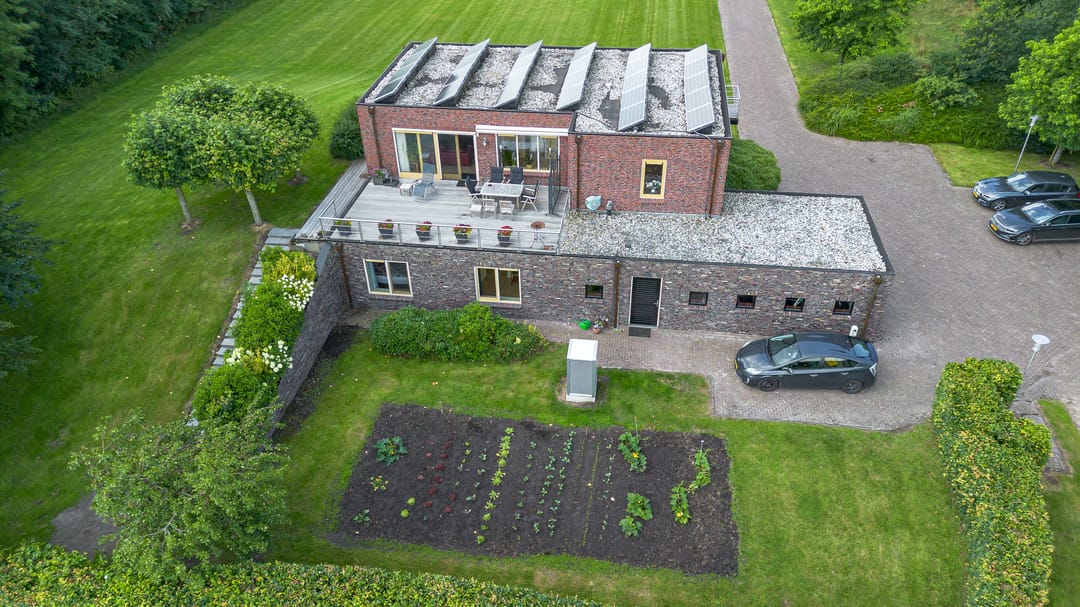 Photo 43 of Groeveweg 17