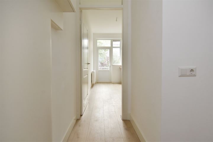 View photo 17 of Klimopstraat 228