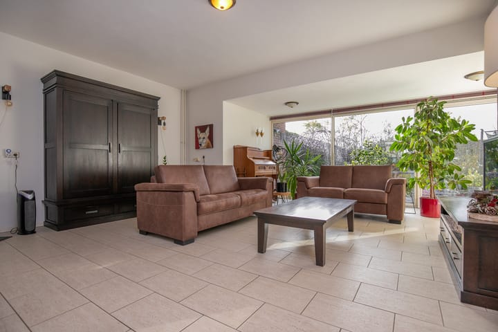 Foto 8 van Paulus Potterlaan 10