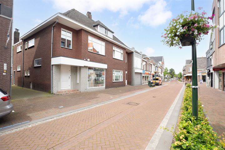 View photo 58 of Hoofdstraat 44