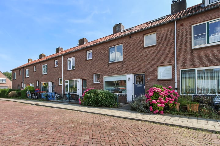 Bekijk foto 2 van Wielhovenstraat 48