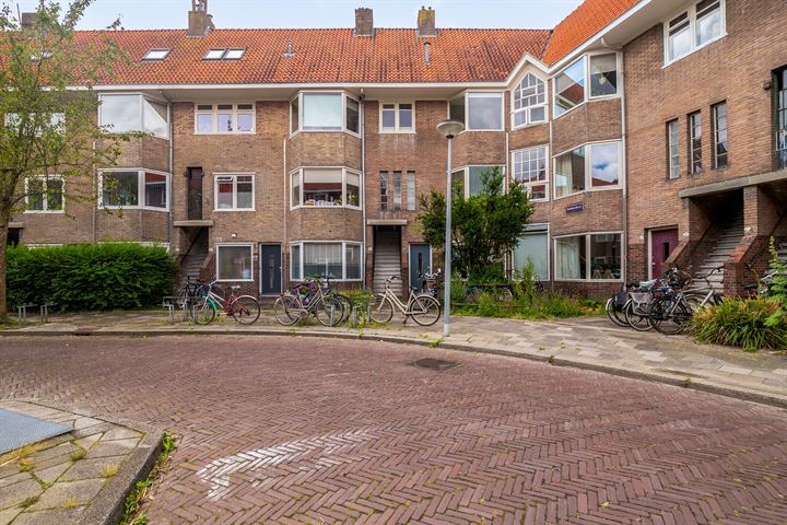 Bekijk foto 1 van Ambonstraat 28-A