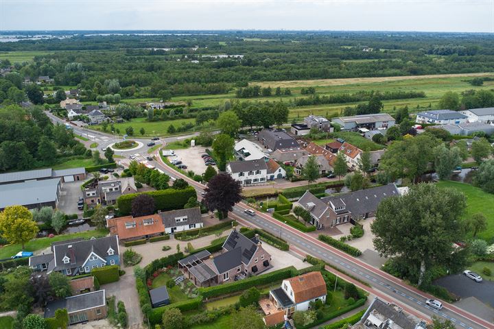 View photo 31 of Oud-Loosdrechtsedijk 50