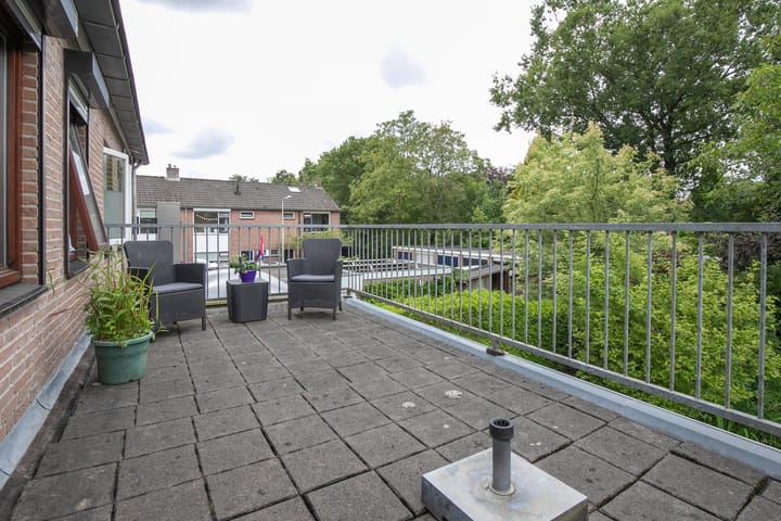 Foto 20 van Vondellaan 2-C