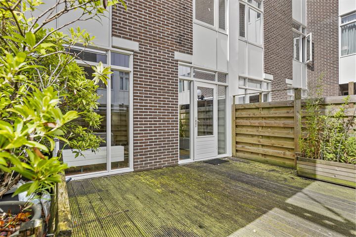 View photo 5 of Sint-Jacobstraat 145