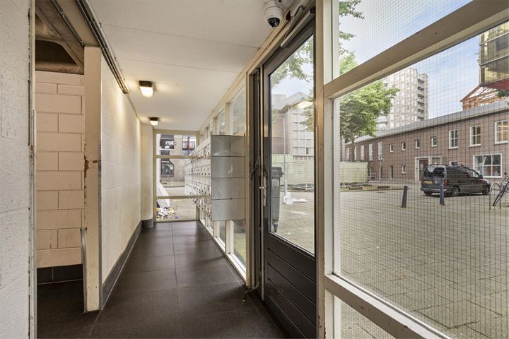 View photo 9 of Sint-Jacobstraat 145