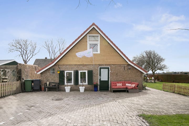 Zeedijk 6