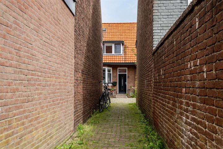 Bekijk foto 33 van Beetgumerstraat 58