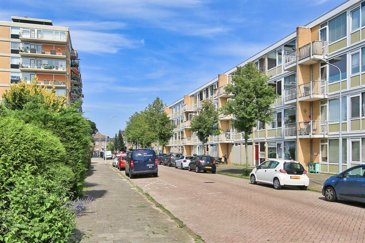 Bekijk foto 10 van Marconistraat 42