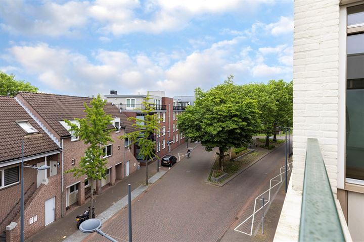 Bekijk foto 17 van Karel Mollenstraat Zuid 40-B