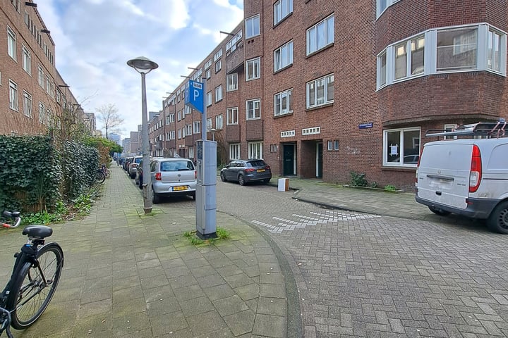 Uithoornstraat 61 3