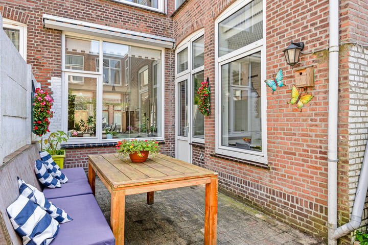 View photo 19 of Kenaustraat 24