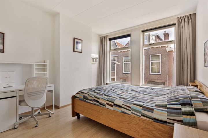 View photo 23 of Kenaustraat 24