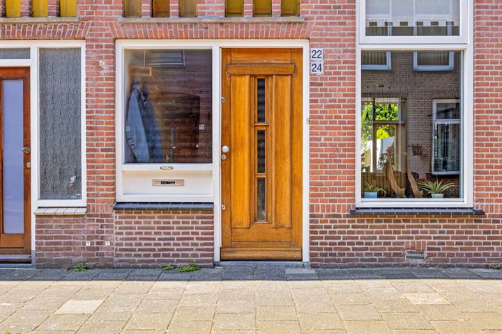 View photo 41 of Kenaustraat 24