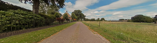 Bekijk 360° foto van Straatbeld van Kampweg 1