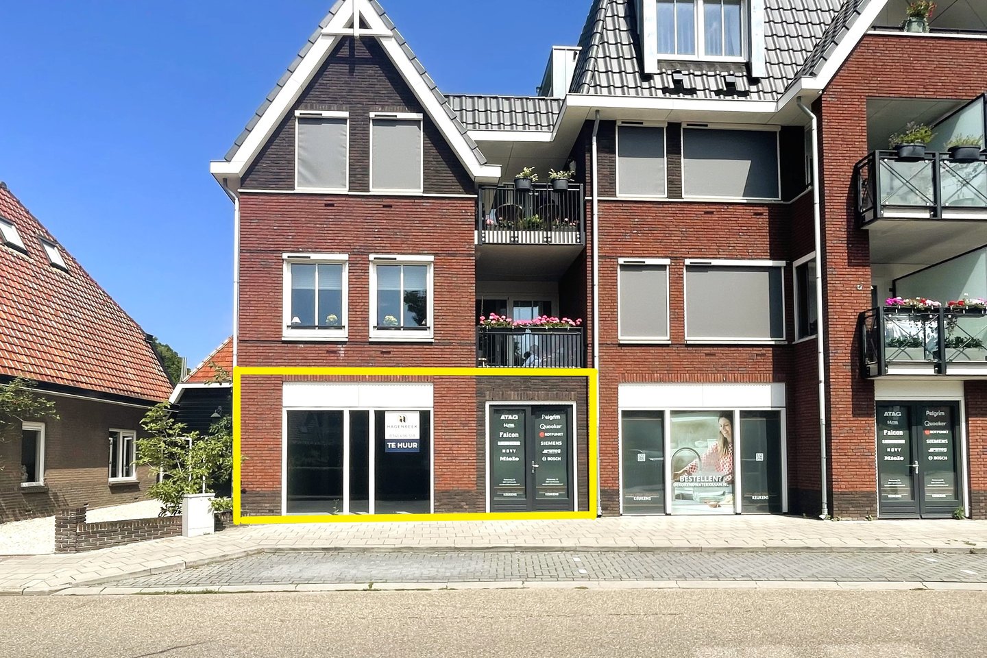 Bekijk foto 2 van Dokter Holtropstraat 74-C