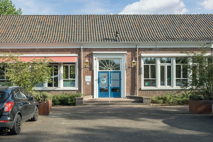 Bekijk foto 47 van Meidoornstraat 5