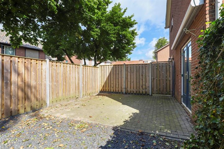 Bekijk foto 29 van Veldstraat 17