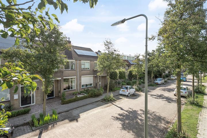 Bekijk foto 44 van Leerlooierstraat 71