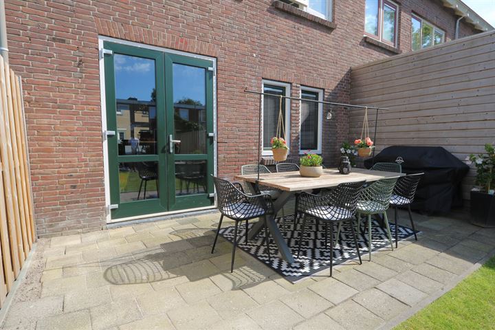 View photo 7 of Eeltje Halbertsmastraat 27