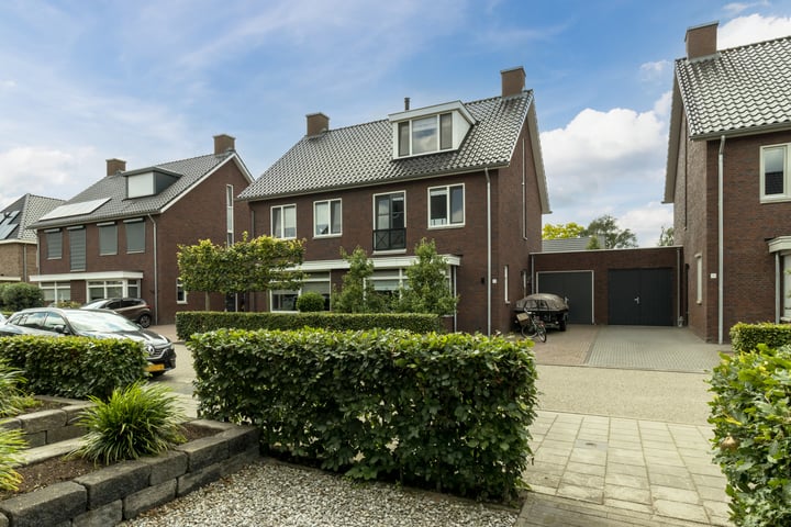 Bekijk foto 41 van Meester J van Dolderenstraat 21