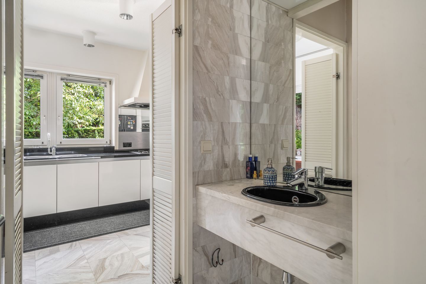 Foto 10 van Raadhuislaan 5-B