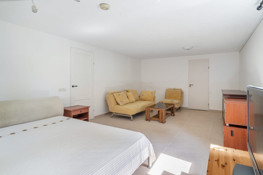 Foto 41 van Raadhuislaan 5-B