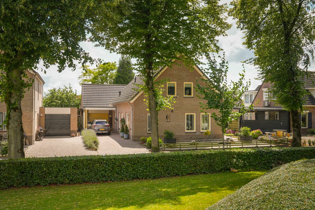 Foto 1 van Kerkstraat 2