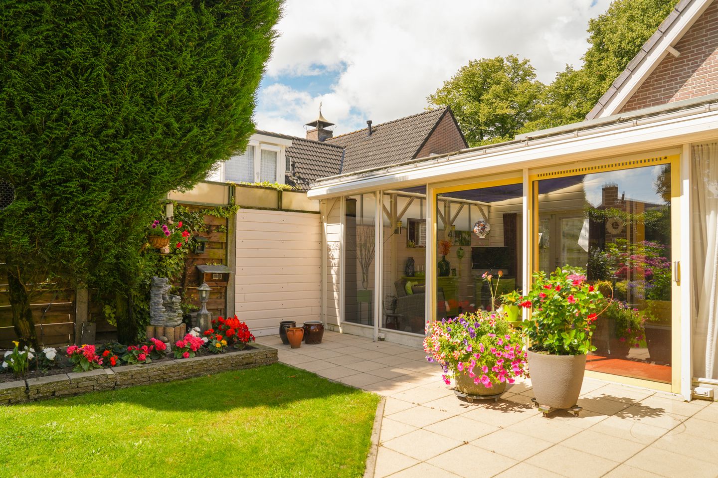 Foto 4 van Kerkstraat 2