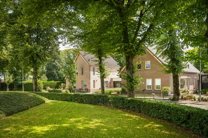 Foto 46 van Kerkstraat 2