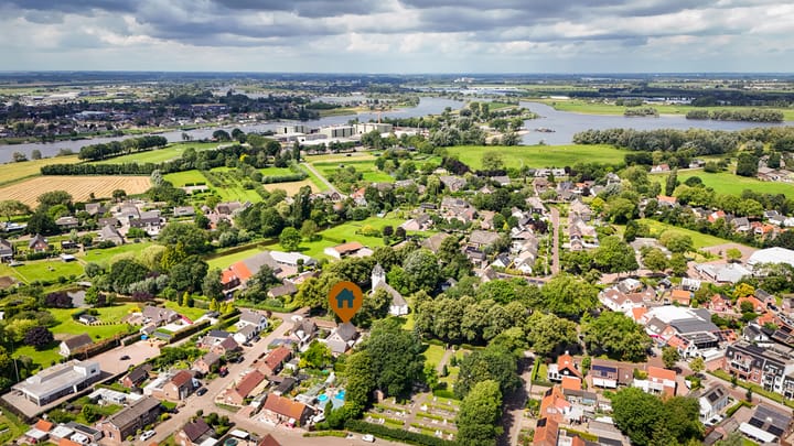 Foto 48 van Kerkstraat 2