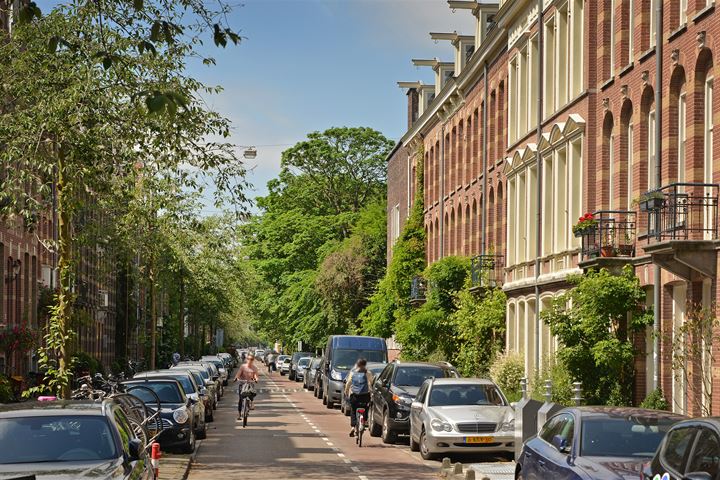 View photo 25 of Eerste Helmersstraat 135-H