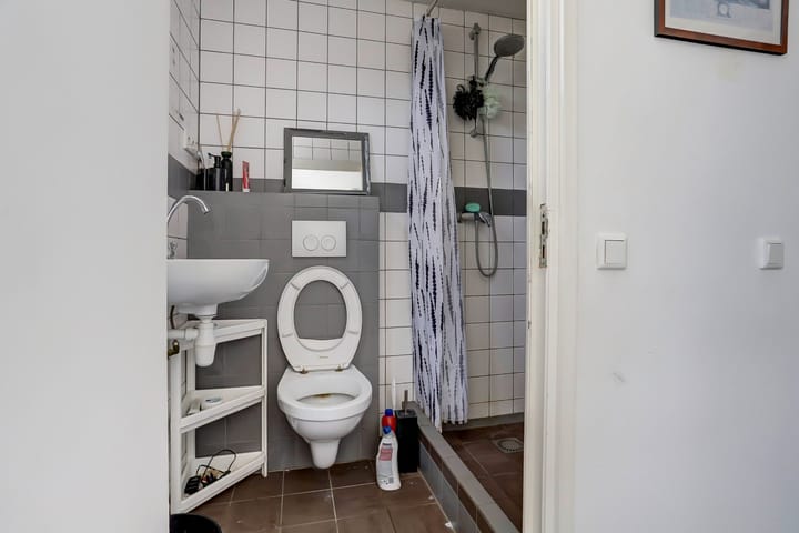 Foto 16 van Vredeman de Vriesstraat 87