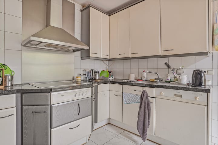 Foto 11 van Pasweg 70