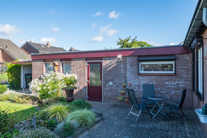 Bekijk foto 48 van Suitbertusstraat 8