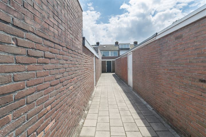 Bekijk foto 42 van Aelbert Cuypstraat 5