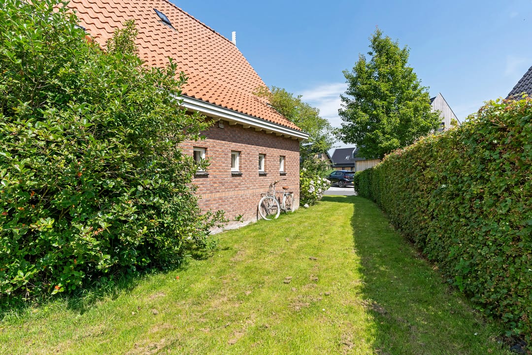 Photo 13 of De Terp 24