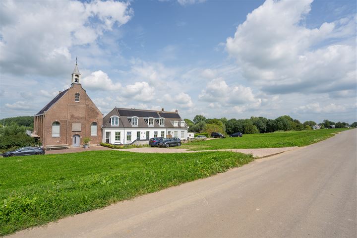 View photo 37 of Waaldijk 126-A