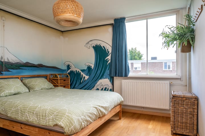 Photo 21 of van Limburg Stirumstraat 17