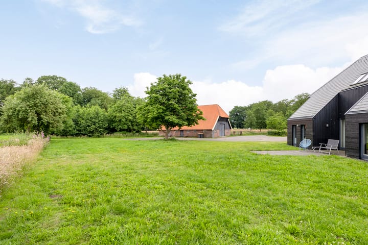 Foto 25 van Bentelosestraat 83