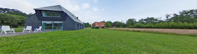 Bekijk 360° foto van Achtertuin van Bentelosestraat 83