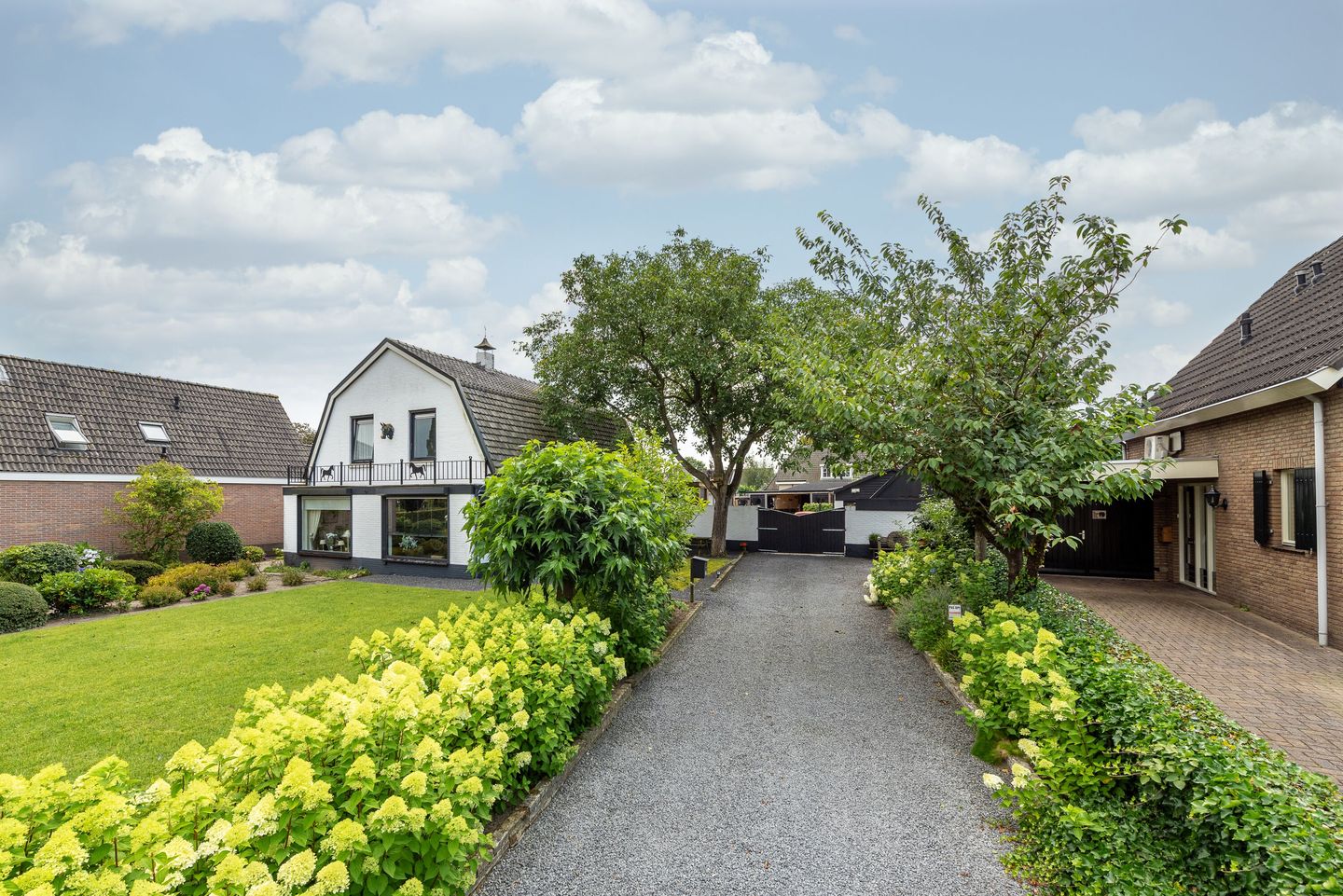 Foto 1 van Middellaan 42